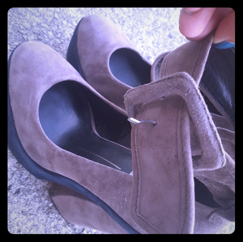 Used Women's shoes